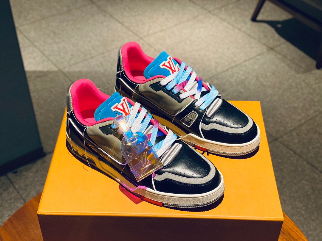 루이비통 LV TRAINER 트레이너 스니커즈