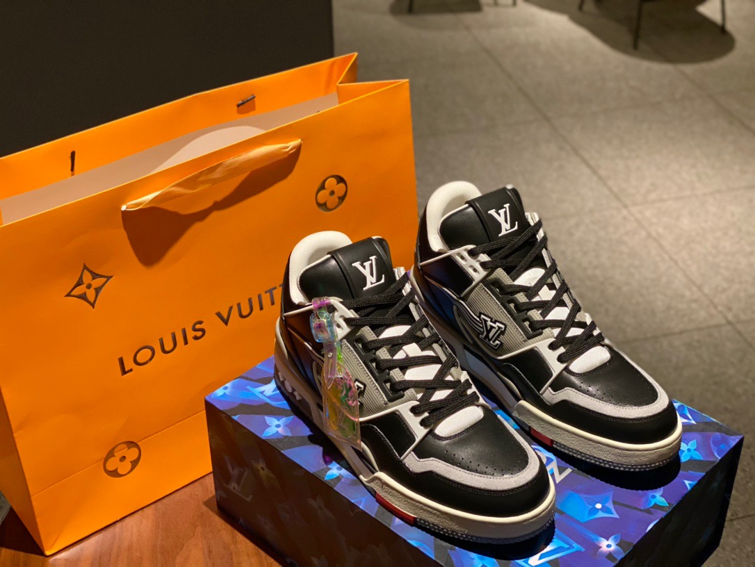 루이비통 LV TRAINER 트레이너 스니커즈