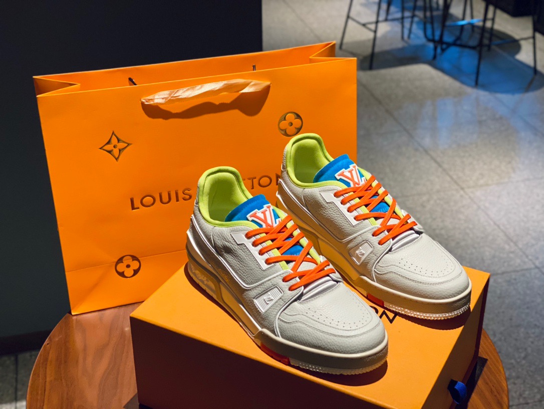 루이비통 LV TRAINER 트레이너 스니커즈