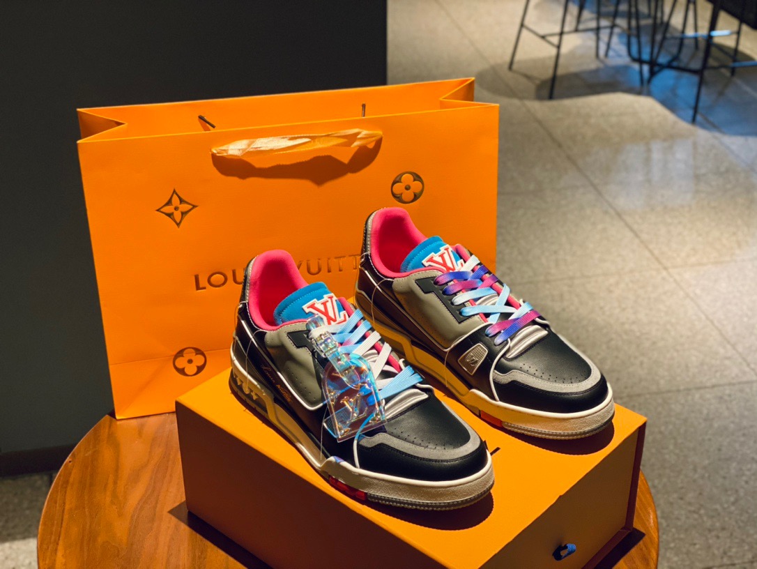 루이비통 LV TRAINER 트레이너 스니커즈