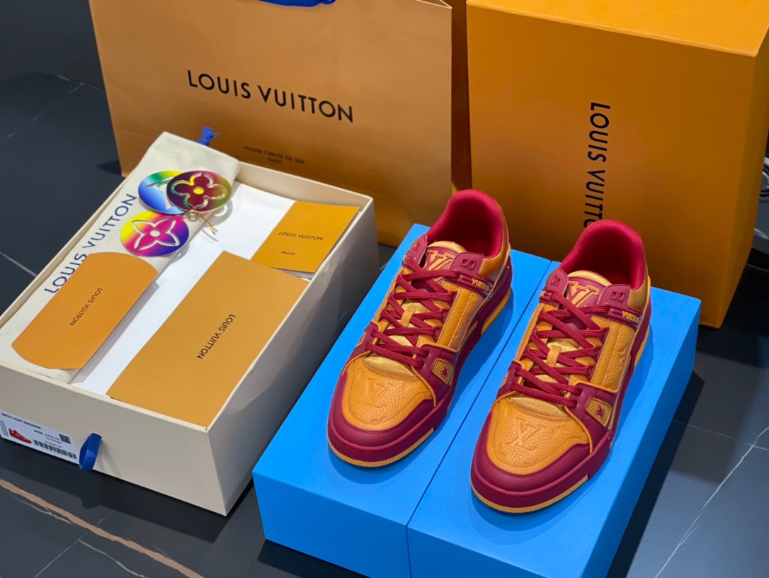 루이비통 LV TRAINER 트레이너 스니커즈