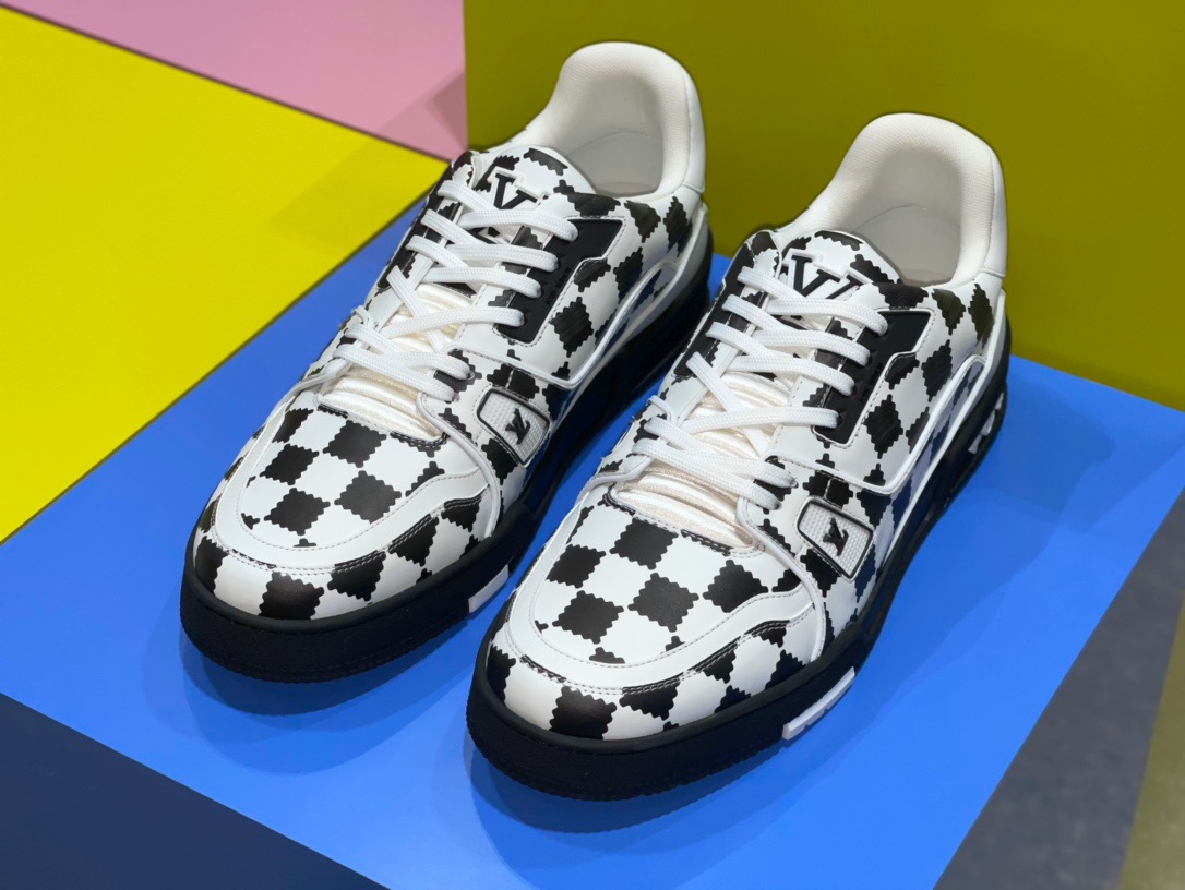 루이비통 LV TRAINER X HUMAN MADE 트레이너 스니커즈