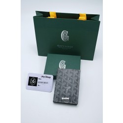 (판매 완료)고야드 Goyard SAINT PIERRE CARD HOLDER 그레이