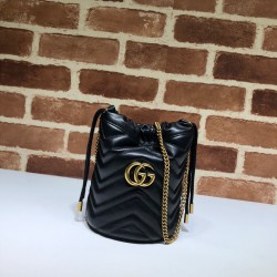 구찌 Gucci 515163 19CM