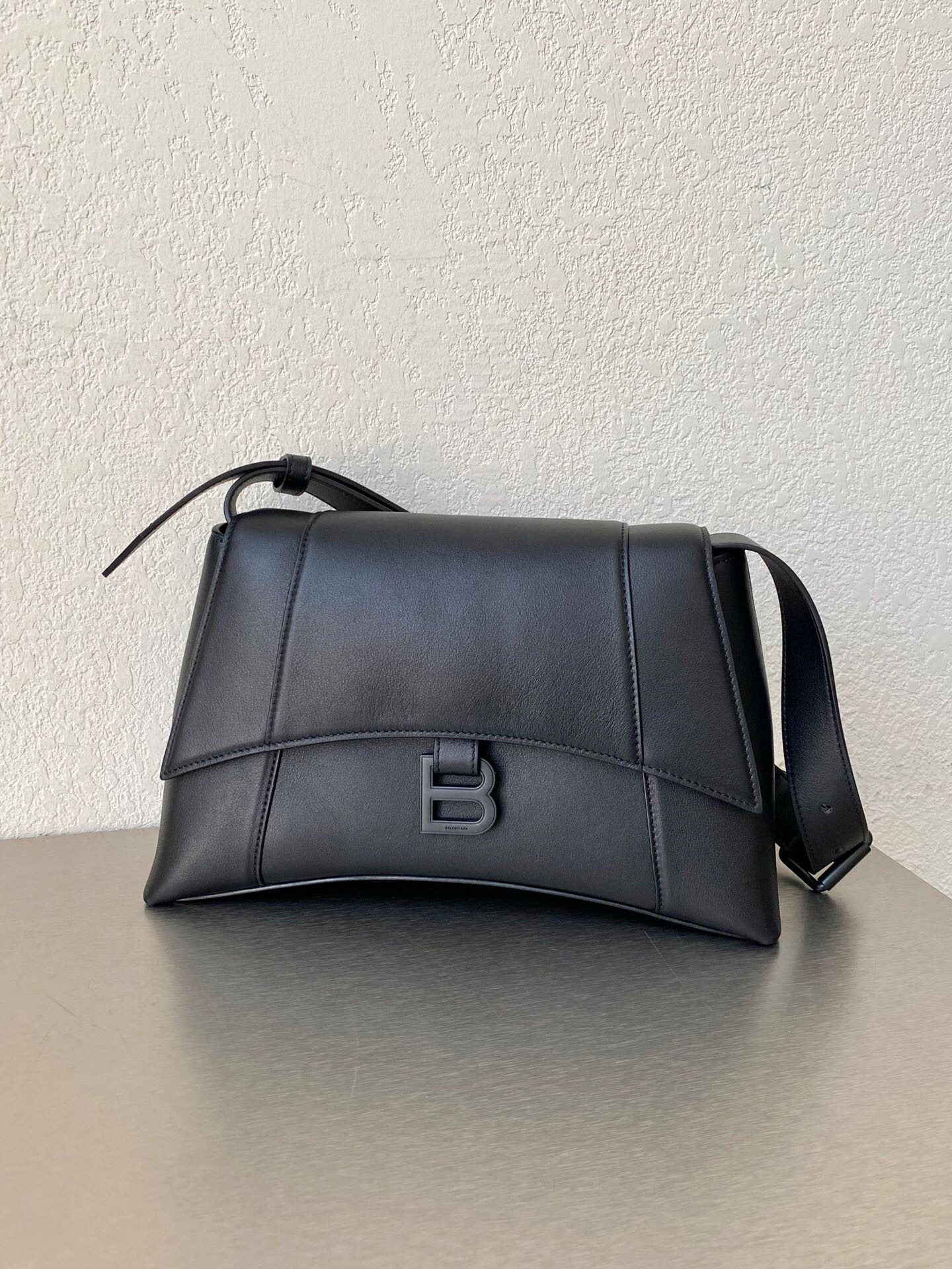 발렌시아가 Balenciaga 671353 Downtown 스몰 숄더 백 에 대한 여성 에 30cm