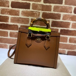 구찌 Gucci 660195 27CM