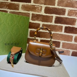 구찌 Gucci 686864 17CM