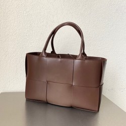 테가베네타 Bottega Veneta 609175 Arco tote 토트백 초콜릿색 41cm