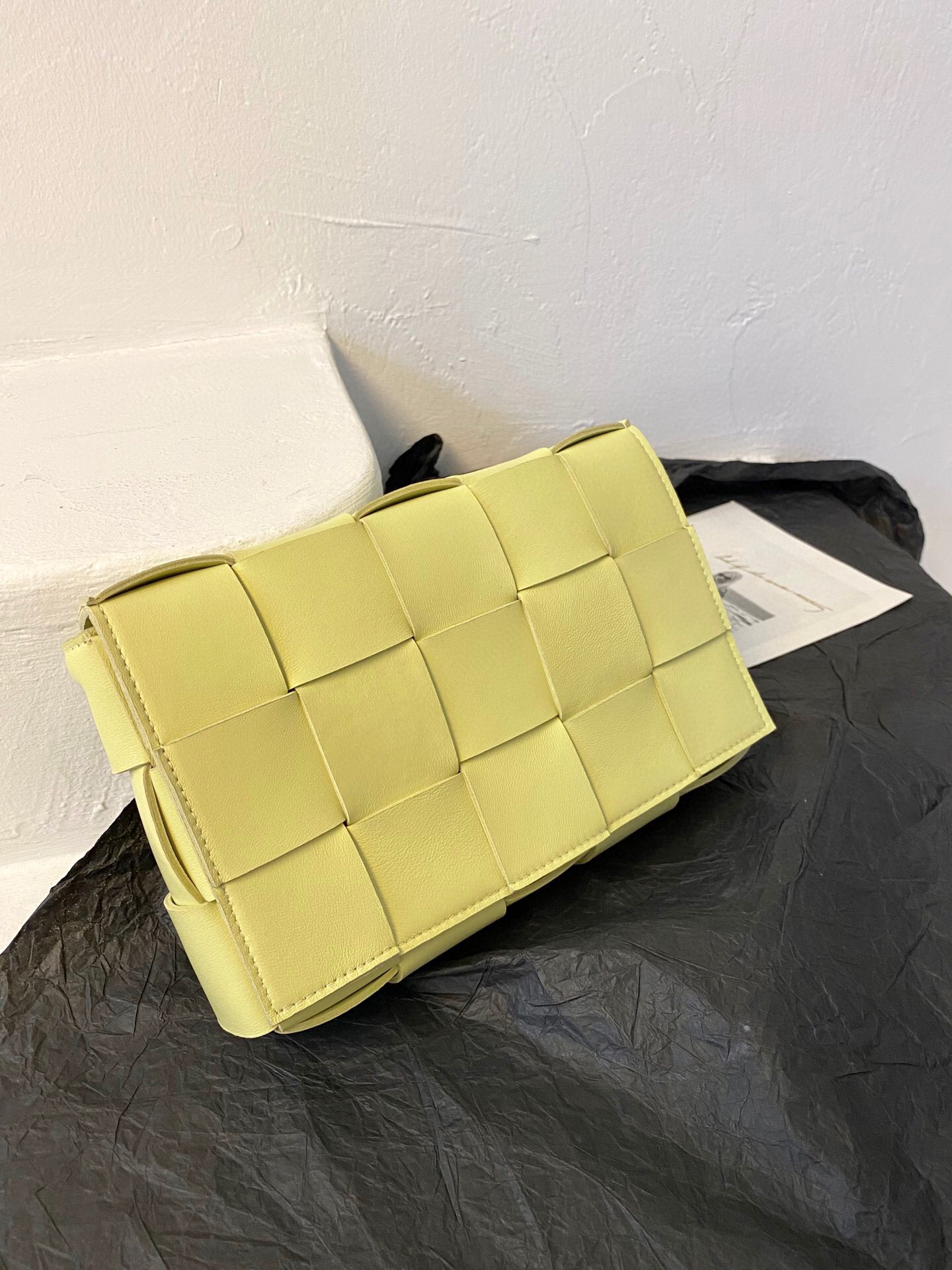 보테가베네타 Bottega Veneta 578004 Cassette 카세트 백 23cm