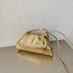 보테가베네타 Bottega Veneta 585852 The pouch It bag 미니 파우치 22cm