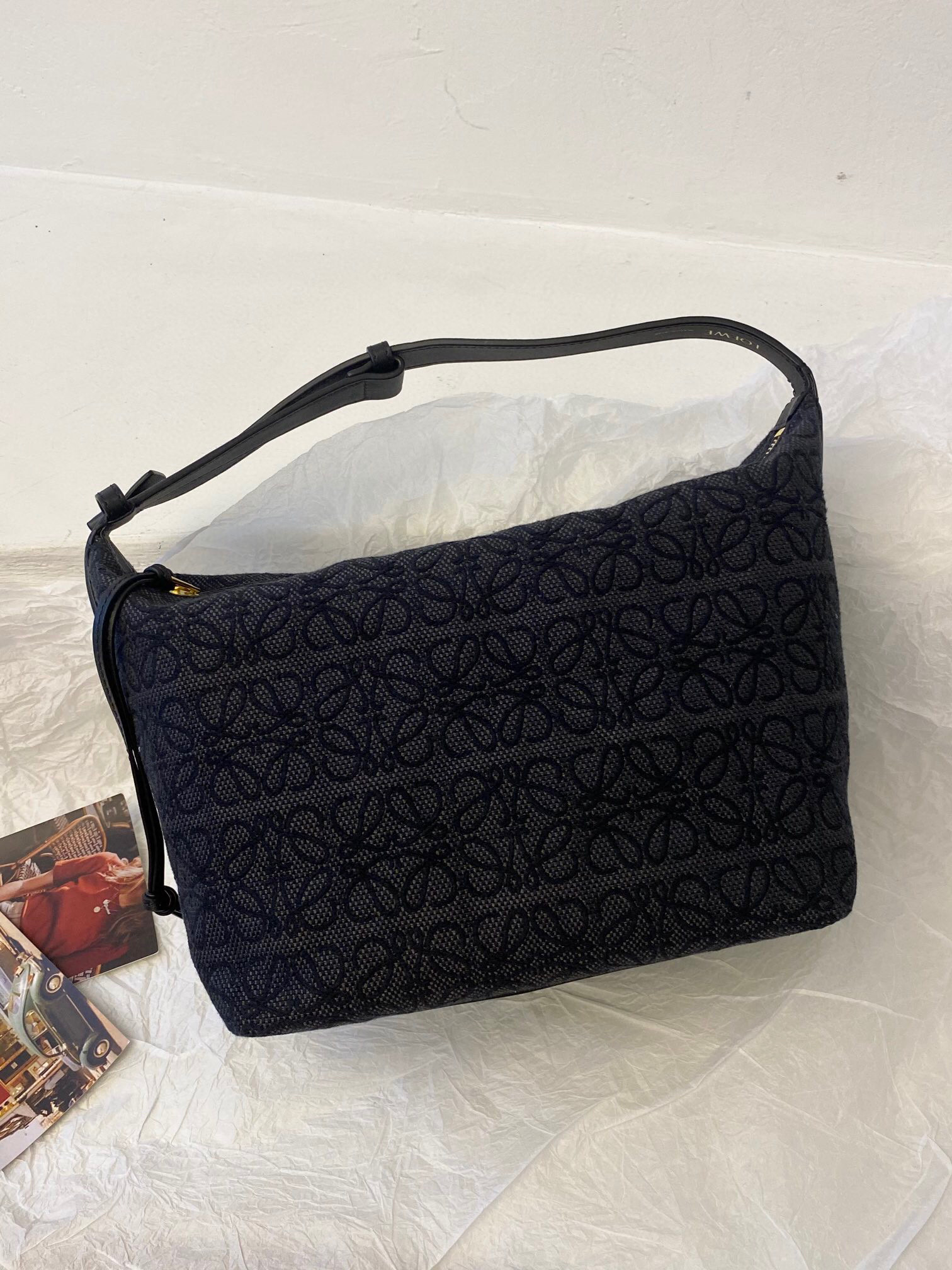 로에베 Loewe 90668 Cubi 숄더백 35.5cm