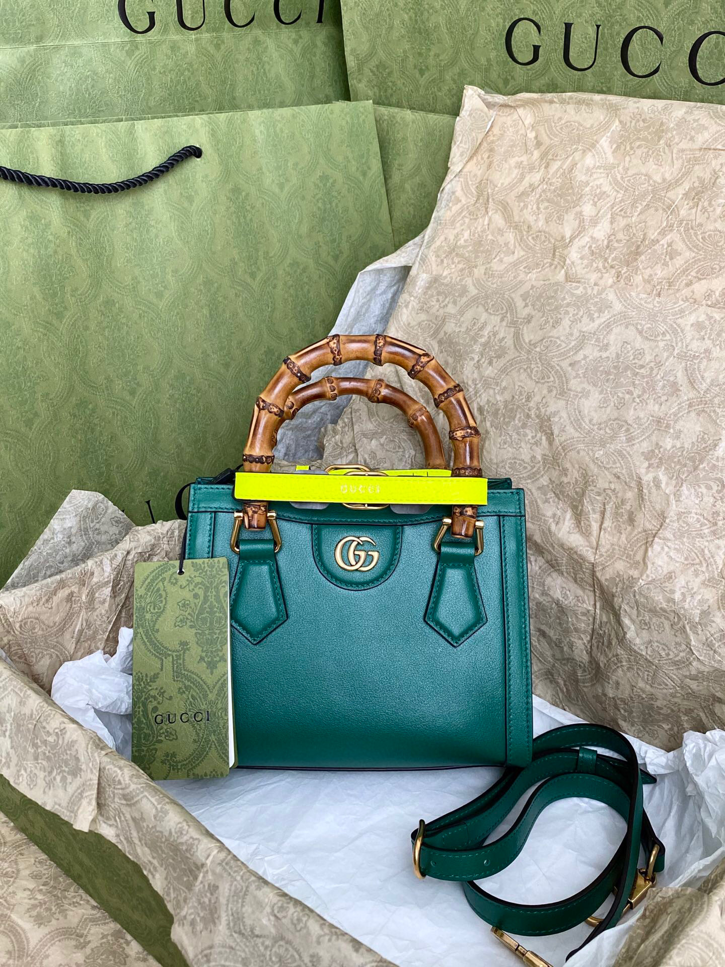 구찌 Gucci 655661 Diana [구찌 다이애나] 미니 토트백 20cm