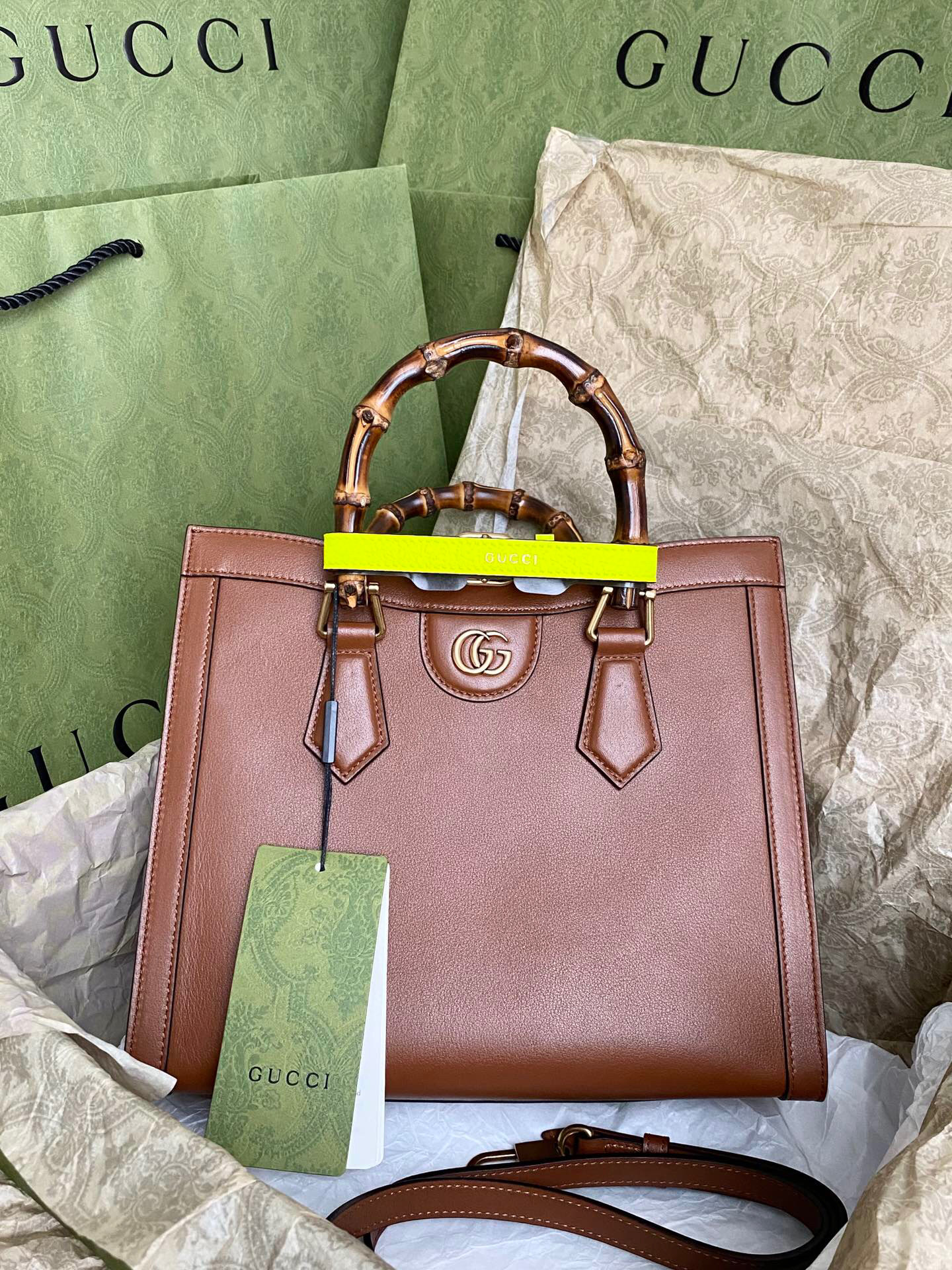 구찌 Gucci 660195 Diana [구찌 다이애나] 스몰 토트백 27cm