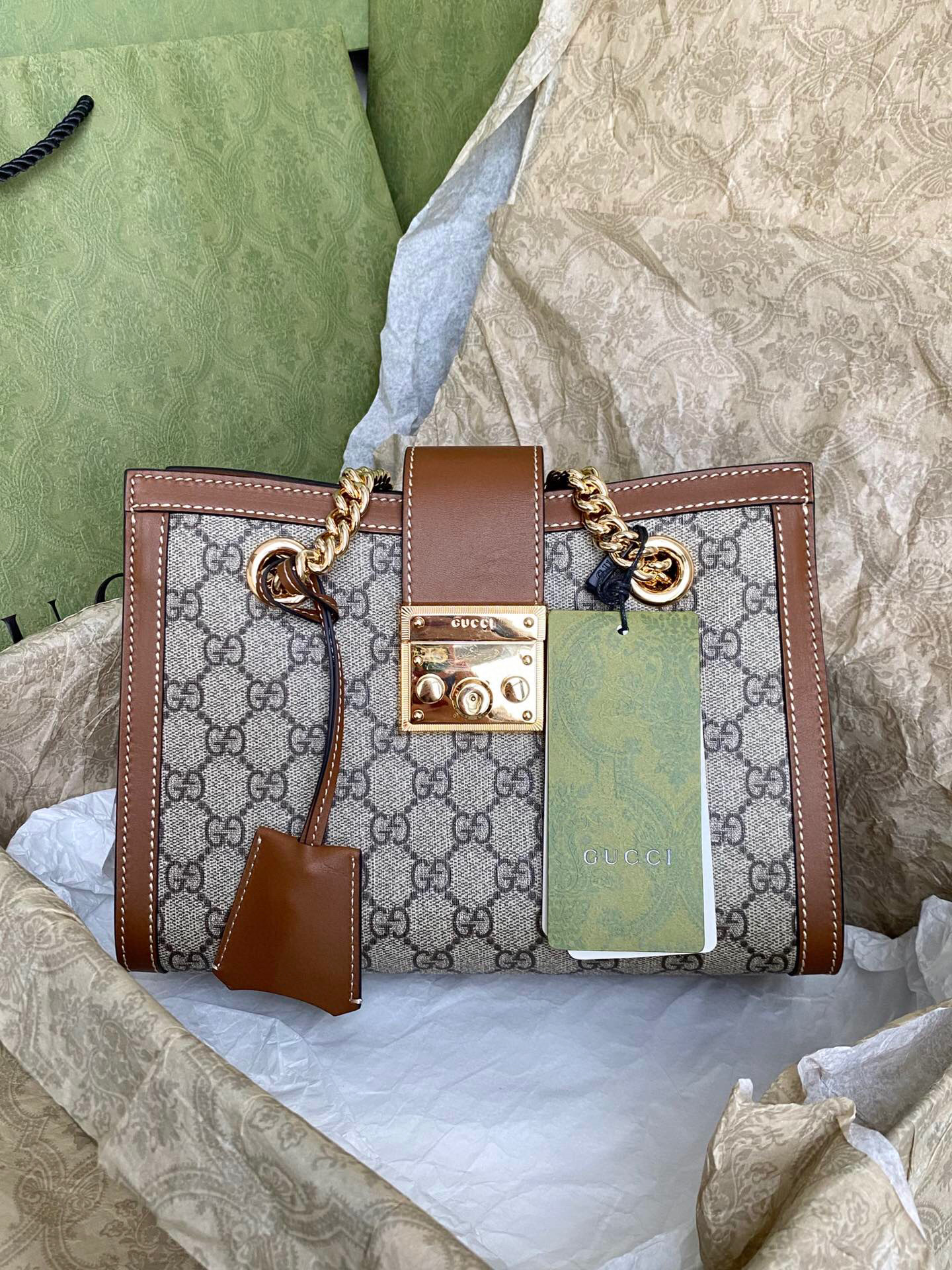 구찌 Gucci 498156 Padlock [패들락] GG 수프림 캔버스 숄더백 26cm