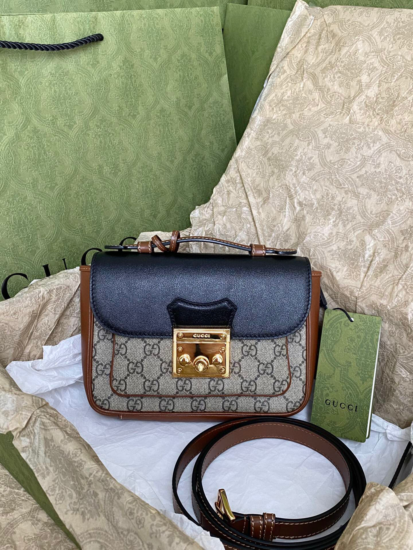 구찌 Gucci 658487 Padlock [패들락] 미니백 17cm