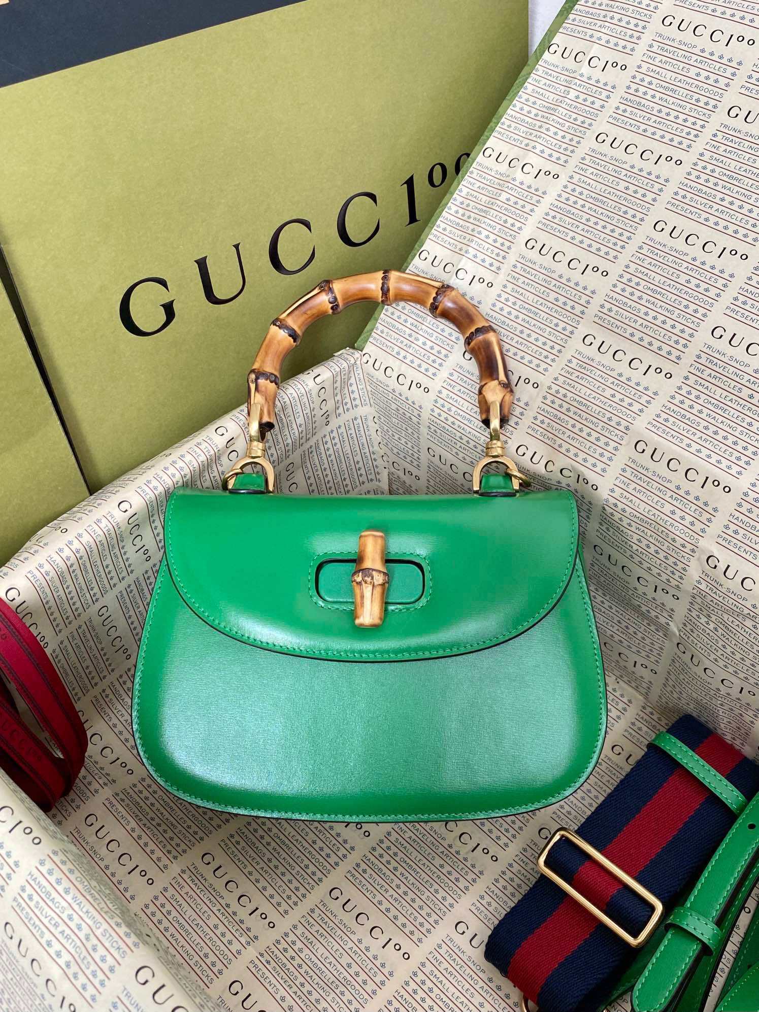 구찌 Gucci 675797 Bamboo Aria 뱀부 스몰 탑 핸들백 21cm