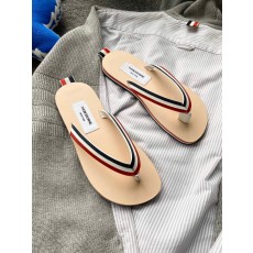 톰브라운 Thom Browne 슬리퍼