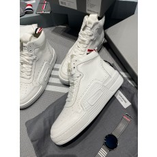 톰브라운 Thom Browne  스니커즈