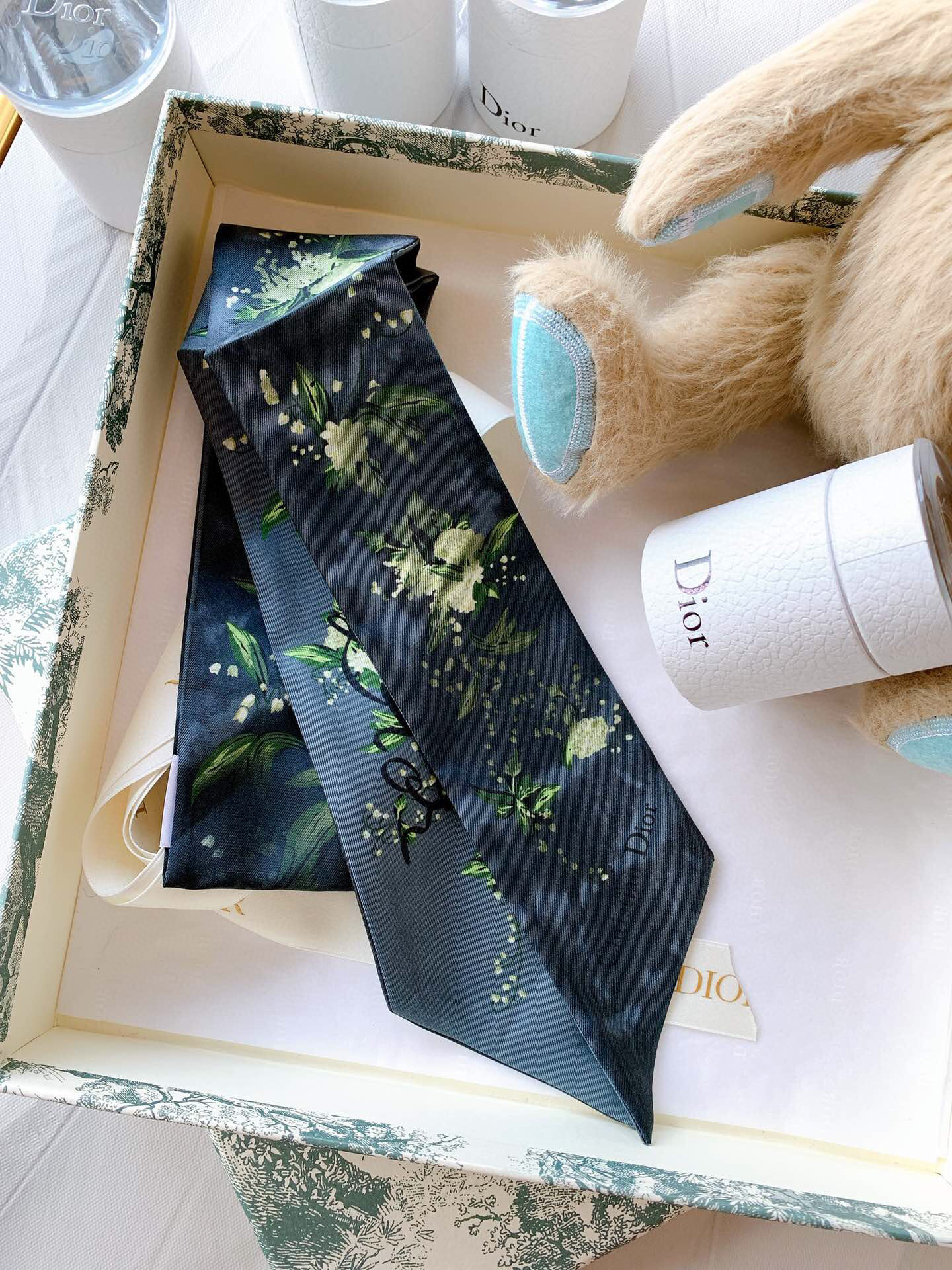 디올 Dior Twilly 실크 트윌리