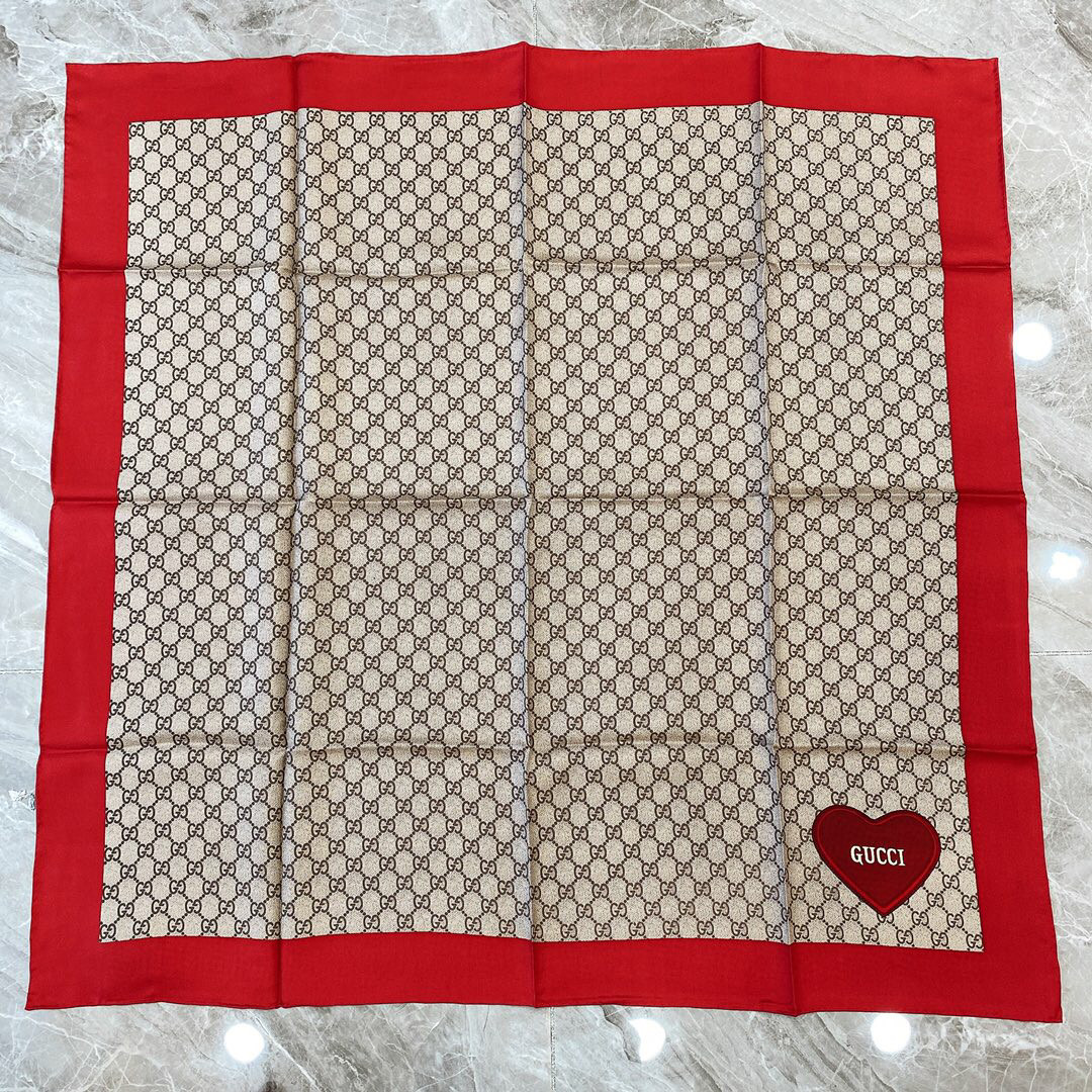 구찌 Gucci 스카프 레드 90cm