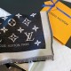 루이비통 LouisVuitton MISS LV STOLE 스카프 블랙&화이트