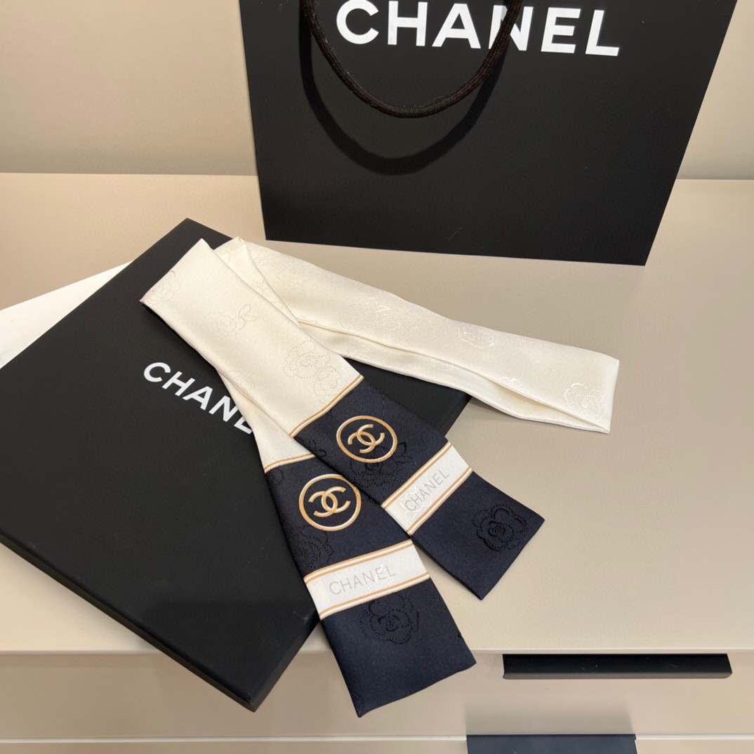 샤넬 CHANEL 머리 장식