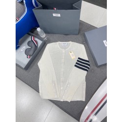 톰브라운 Thom Browne 가디건 화이트