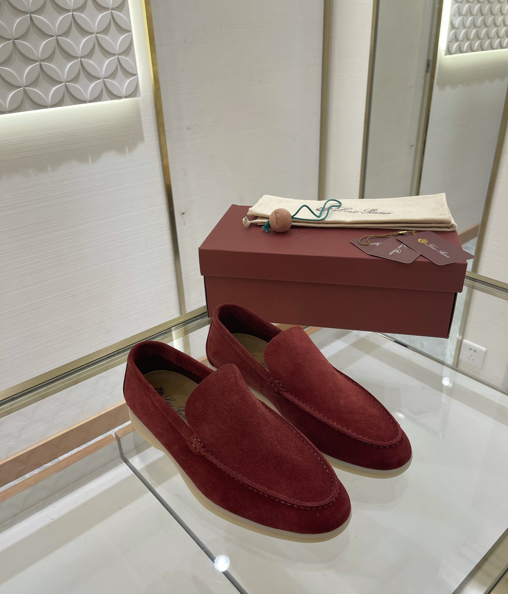 로로피아나  Loro Piana Summer Walk 썸머 워크