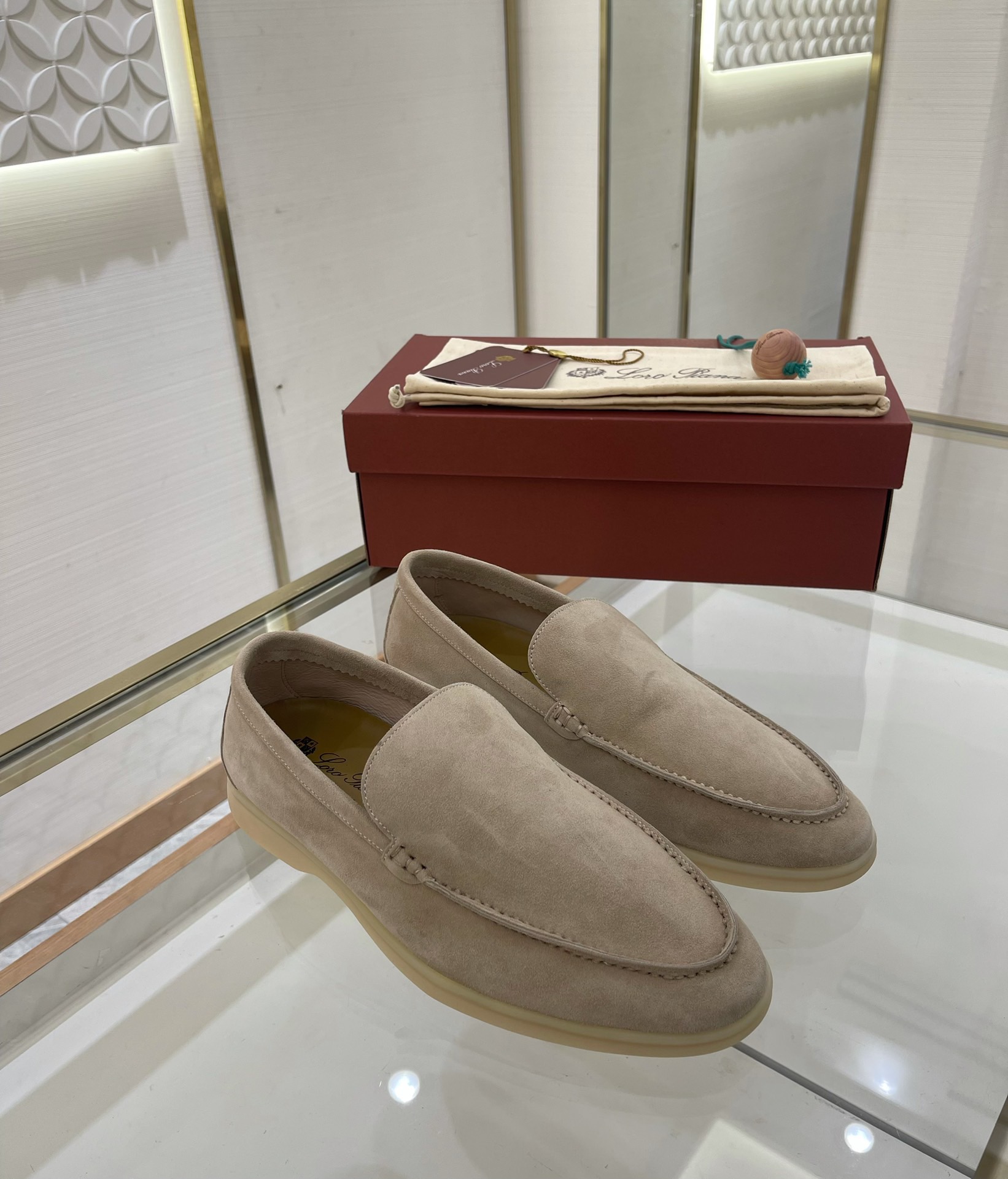 로로피아나  Loro Piana Summer Walk 썸머 워크