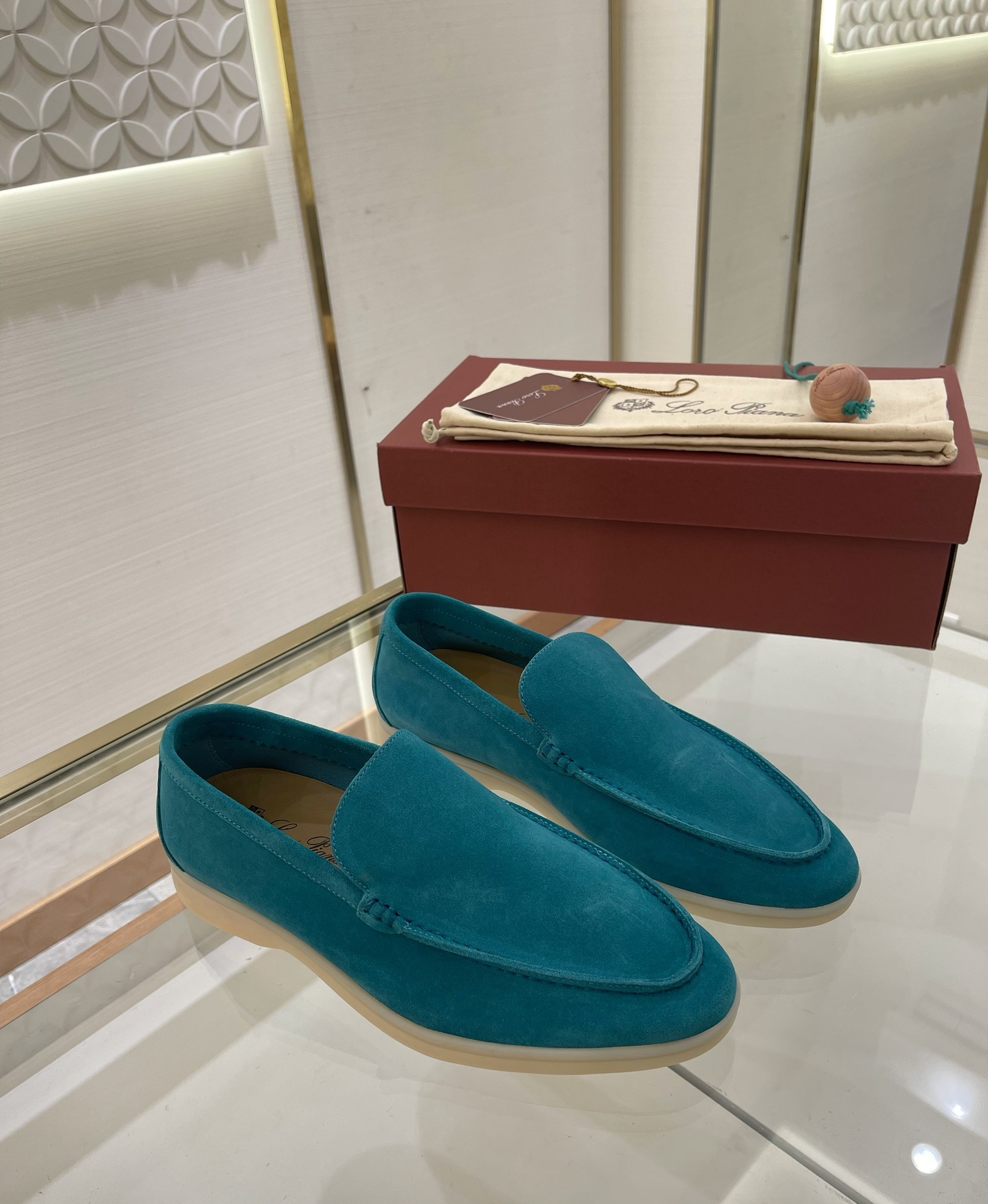 로로피아나  Loro Piana Summer Walk 썸머 워크