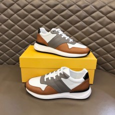 TOD'S 스니커즈