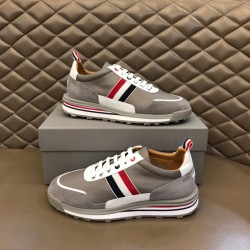 톰브라운 Thom Browne 스니커즈