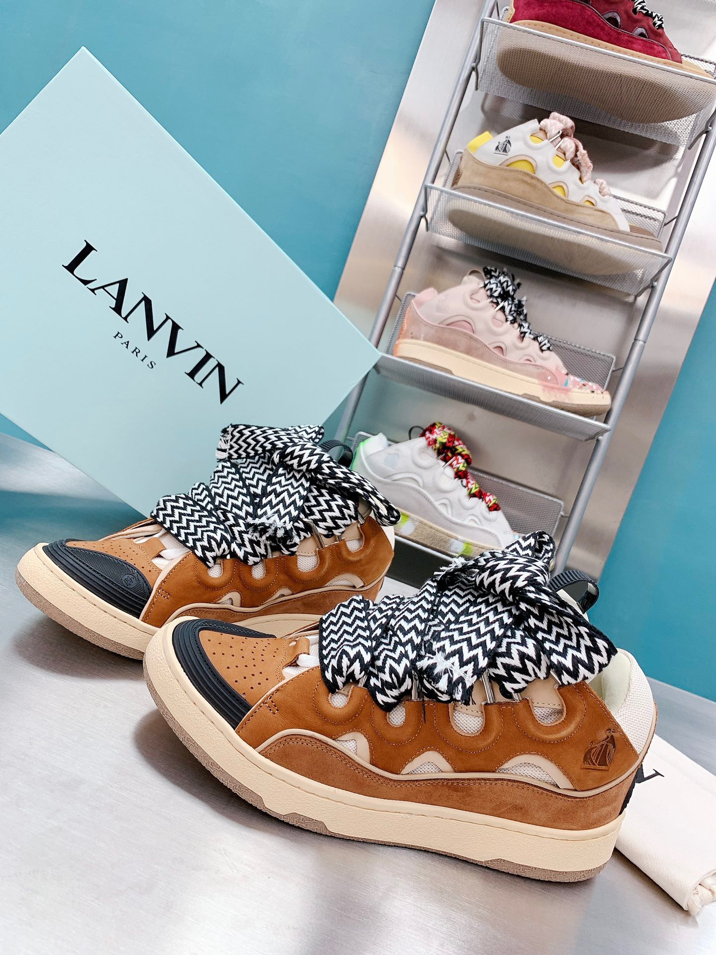 LANVIN CURB 스니커즈