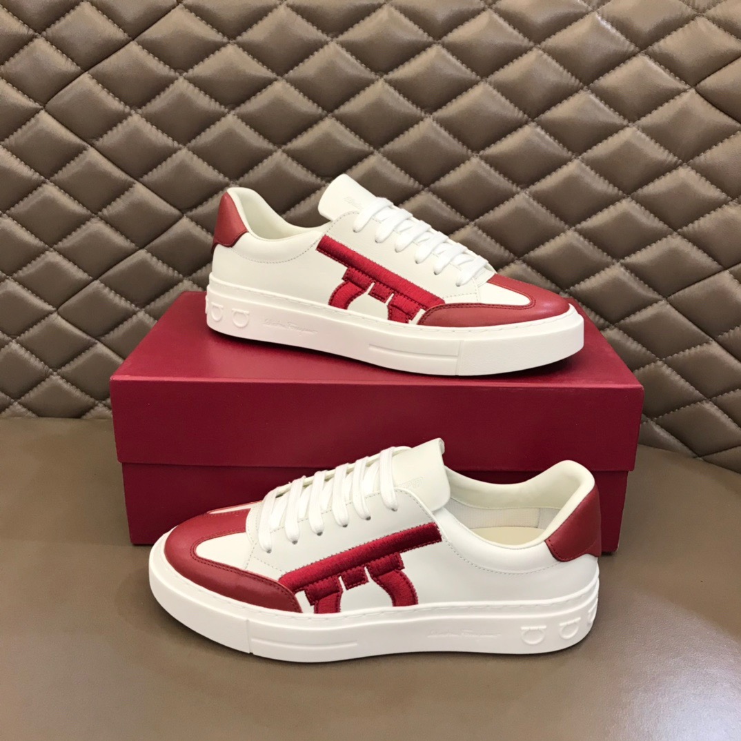 살바토레 페라가모 Salvatore Ferragamo GANCINI 스니커즈