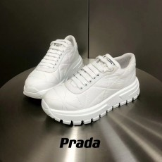 프라다 Prada 스니커즈