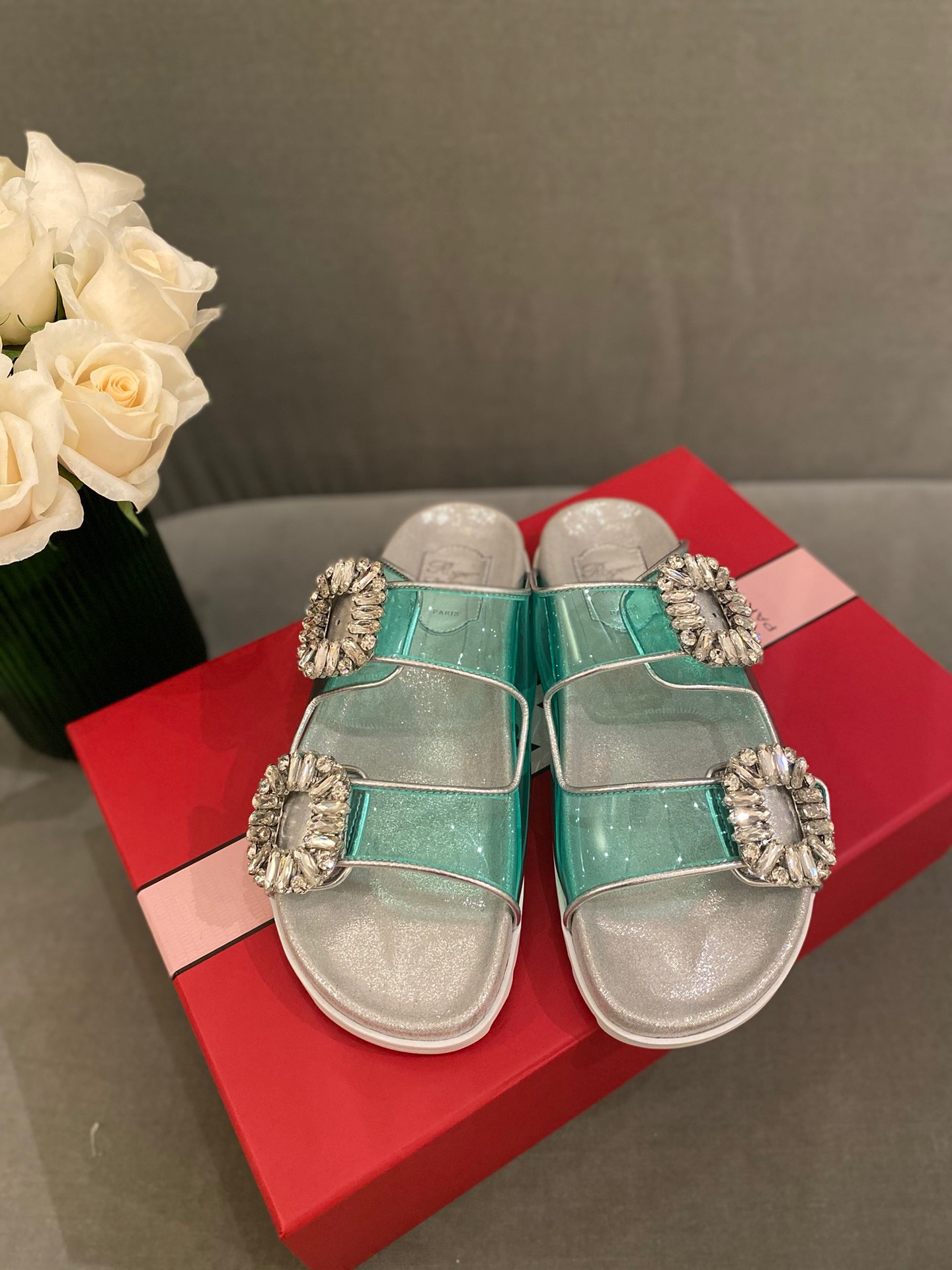 Roger Vivier Slidy Viv' Strass 버클 샌들