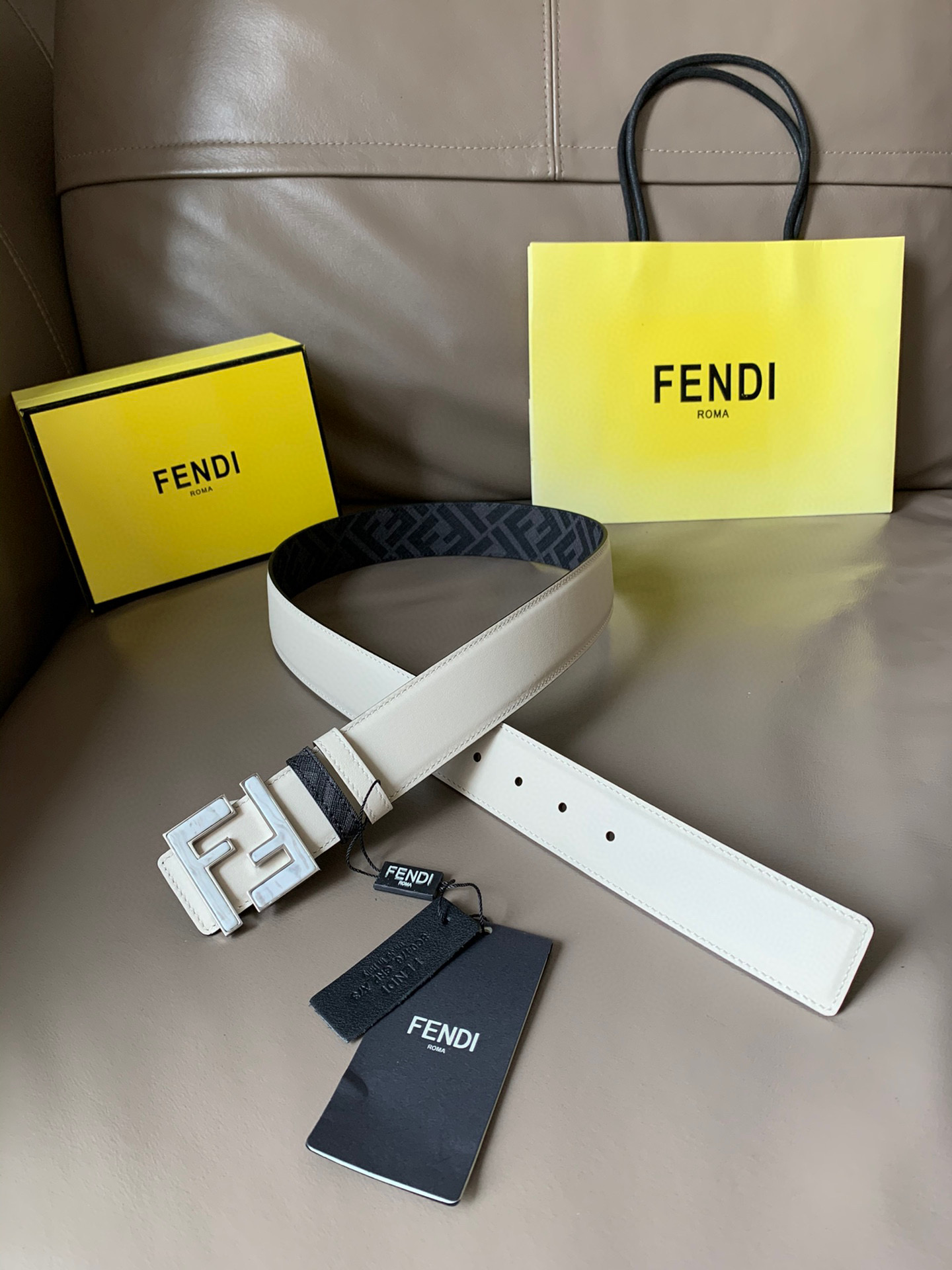 발펜디 FENDI 벨트 40mm