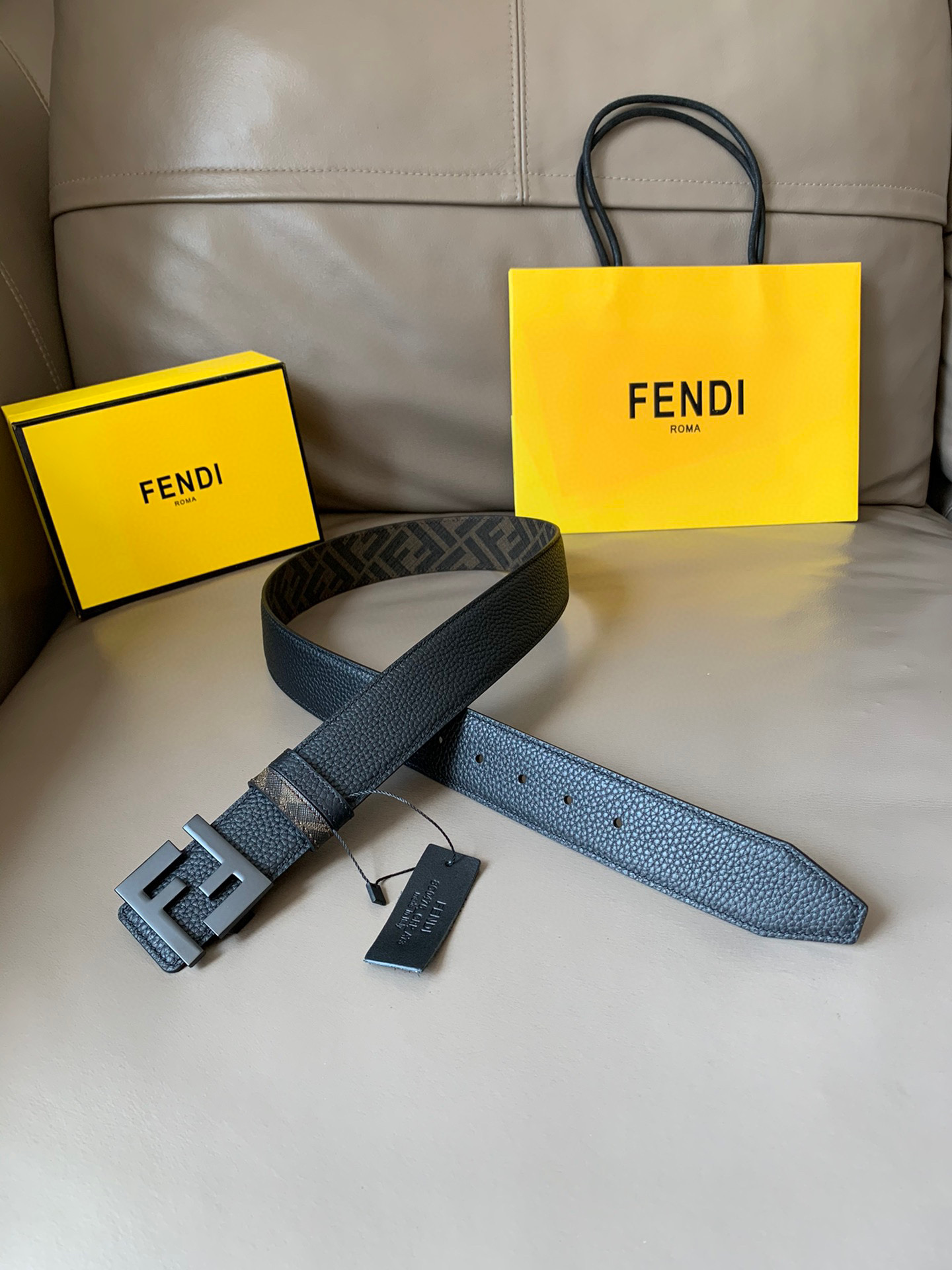 발펜디 FENDI 벨트 40mm