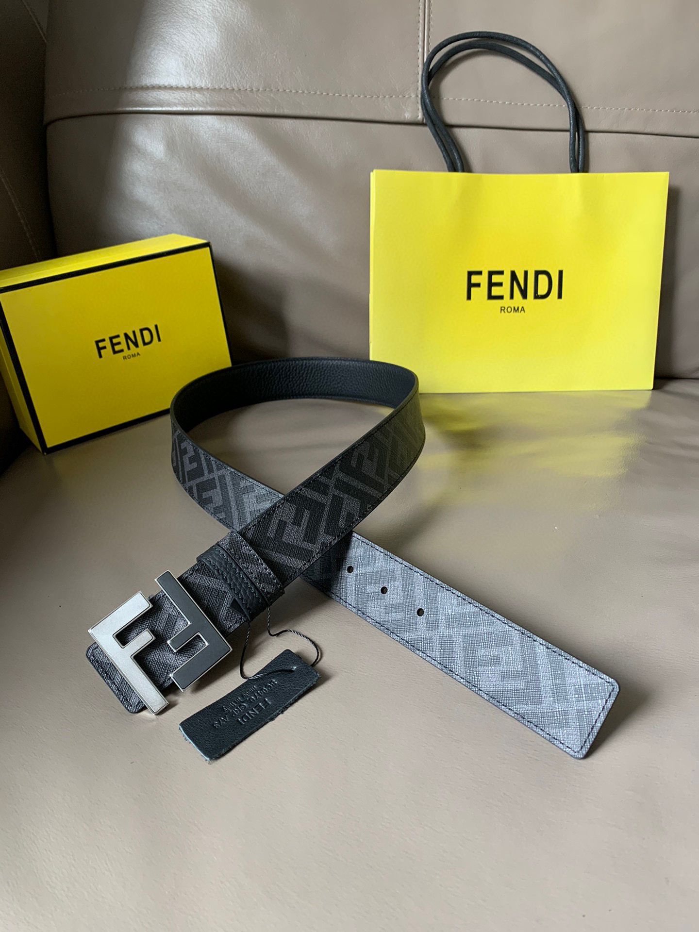 발펜디 FENDI 벨트 40mm