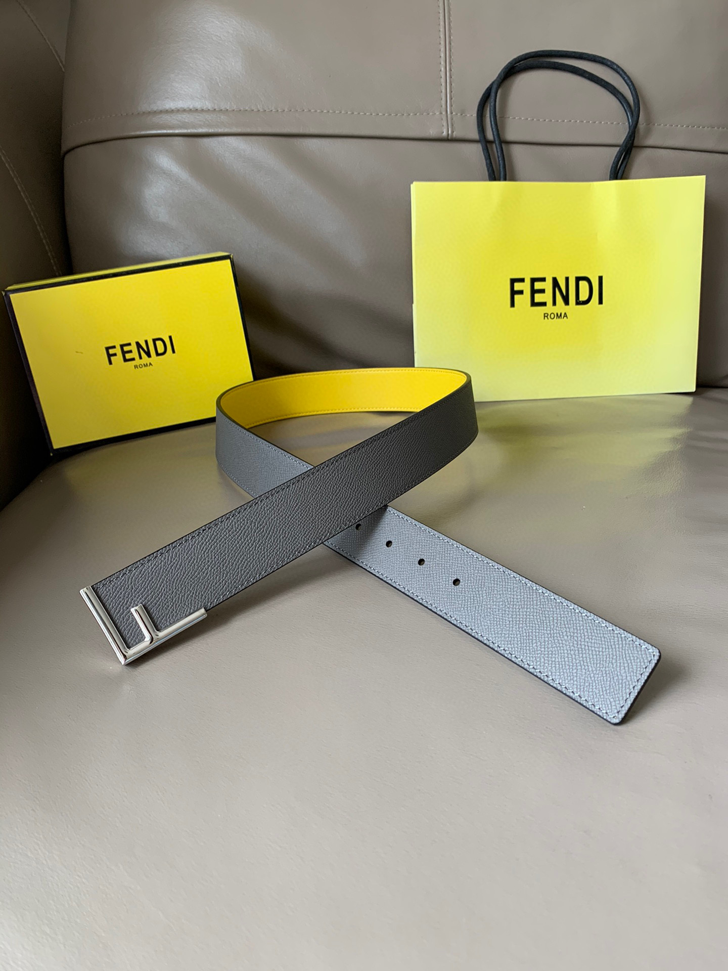 발펜디 FENDI 벨트 40mm