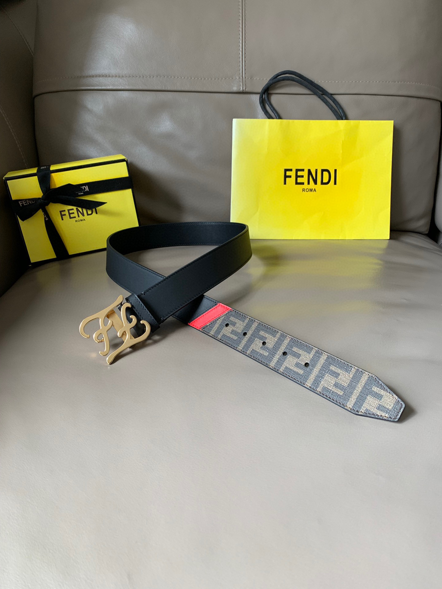 발펜디 FENDI 벨트 40mm