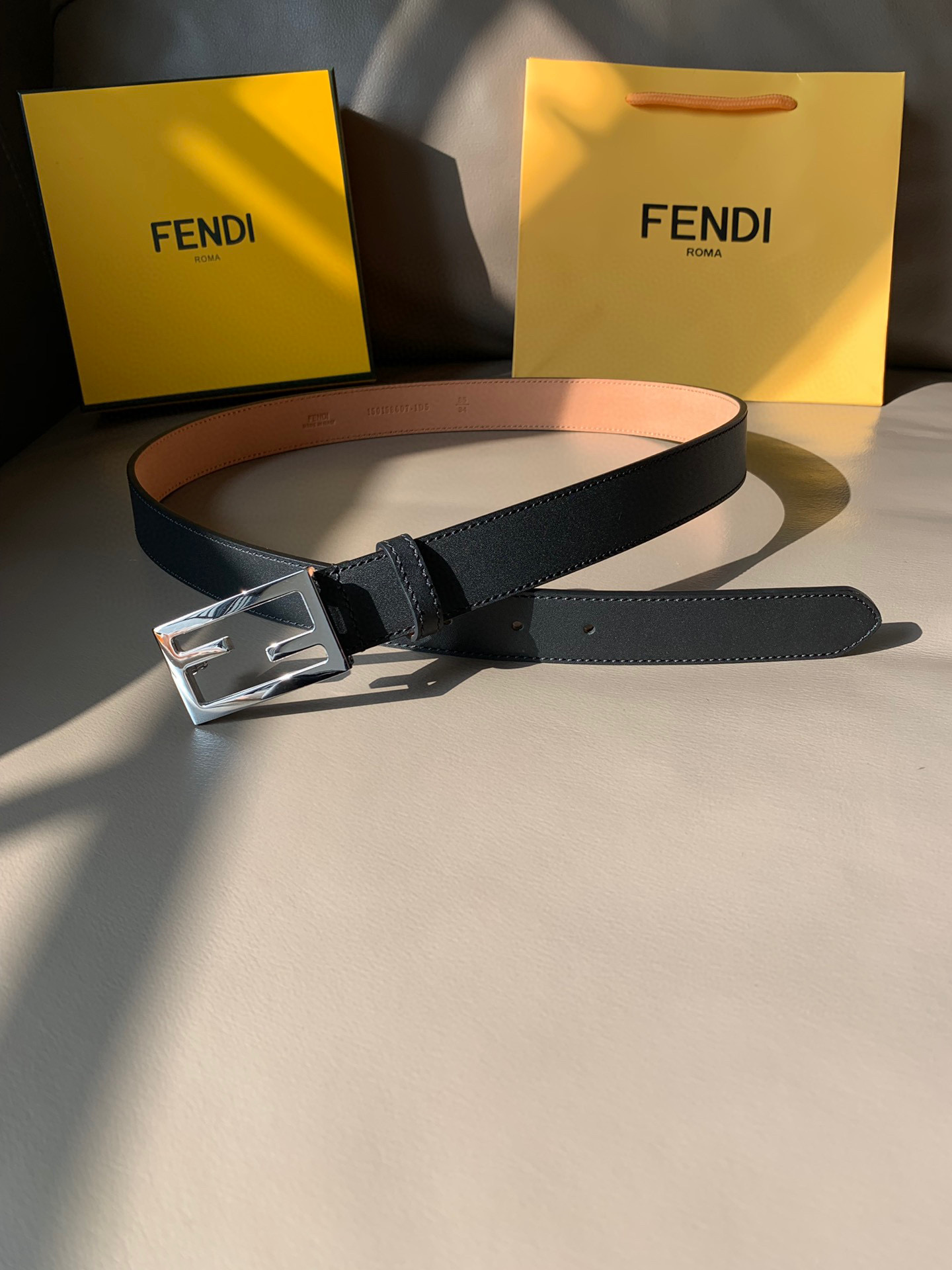 발펜디 FENDI 벨트 30mm