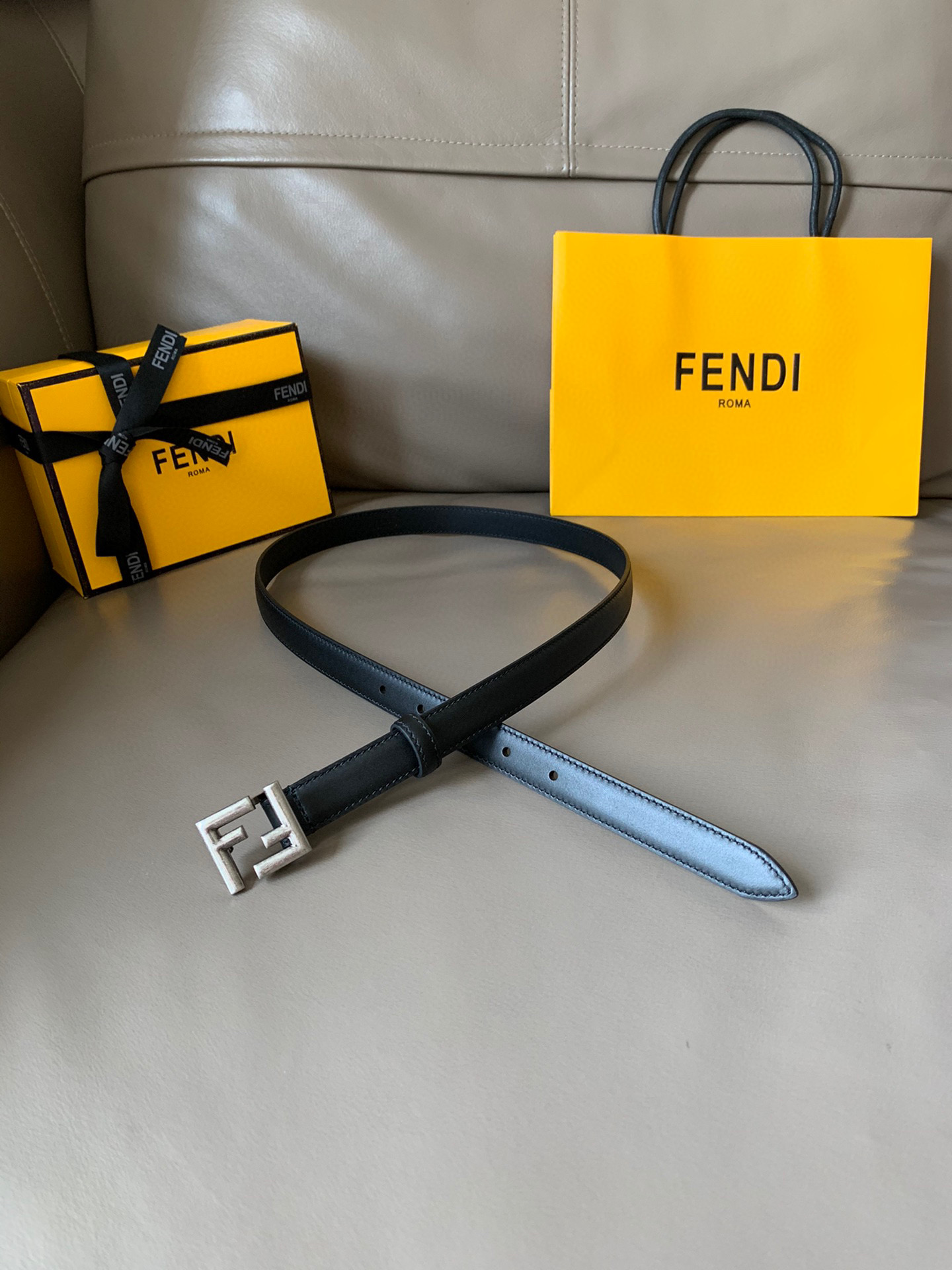 발펜디 FENDI 벨트 34mm