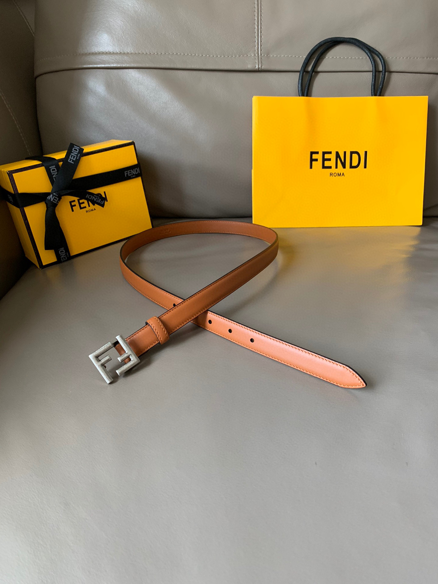 발펜디 FENDI 벨트 34mm