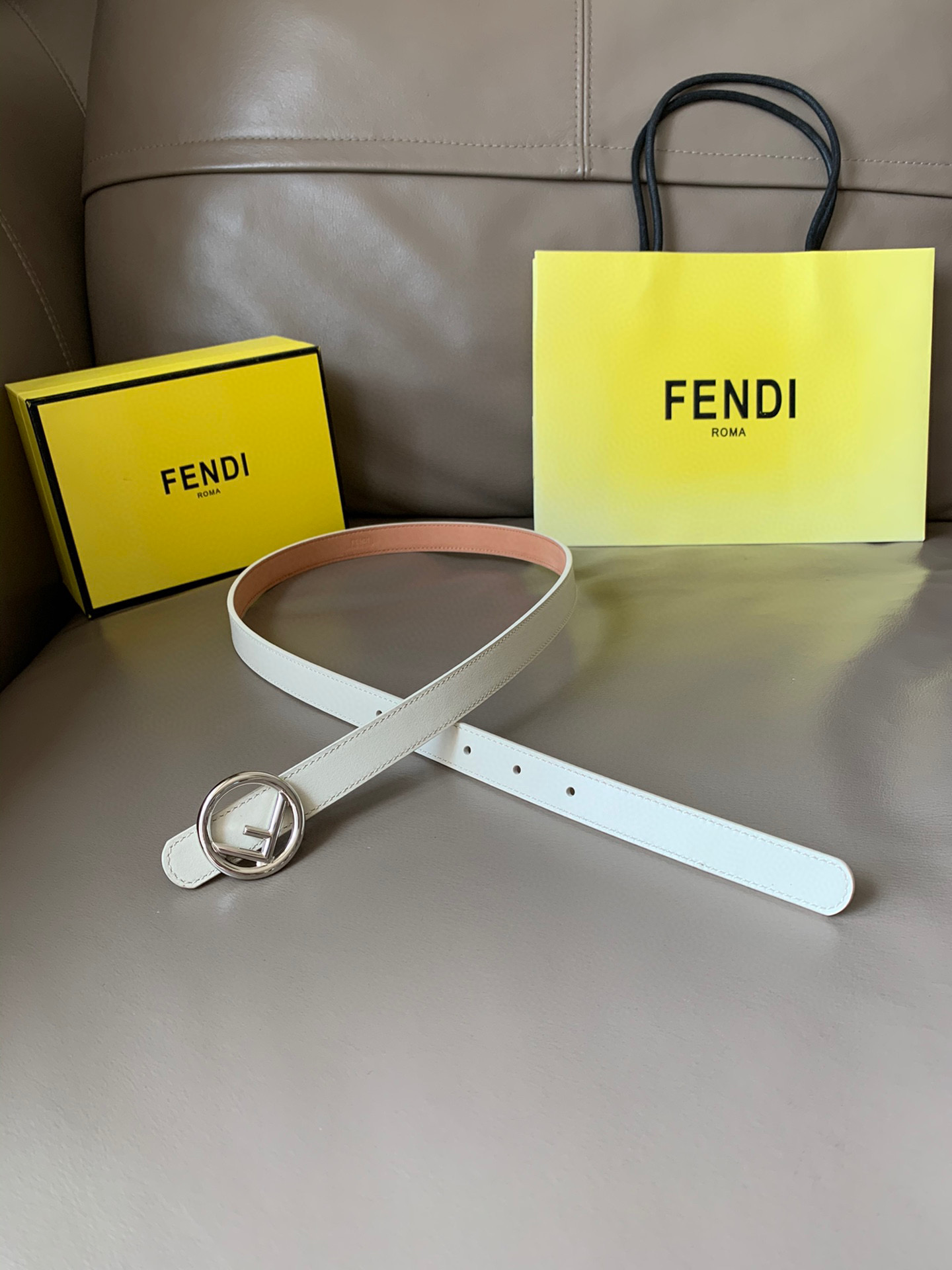발펜디 FENDI 벨트 20mm