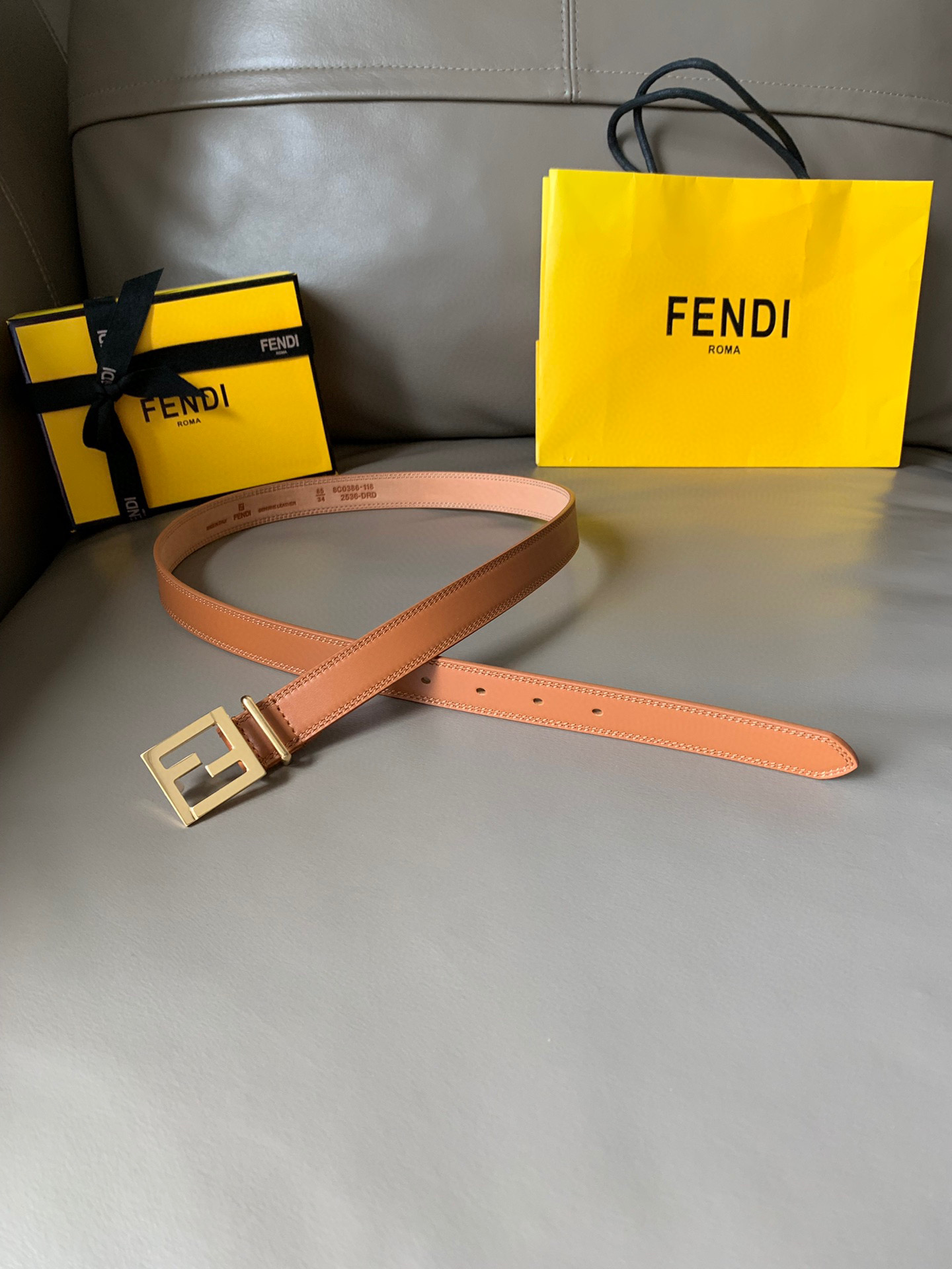 발펜디 FENDI 벨트 24mm