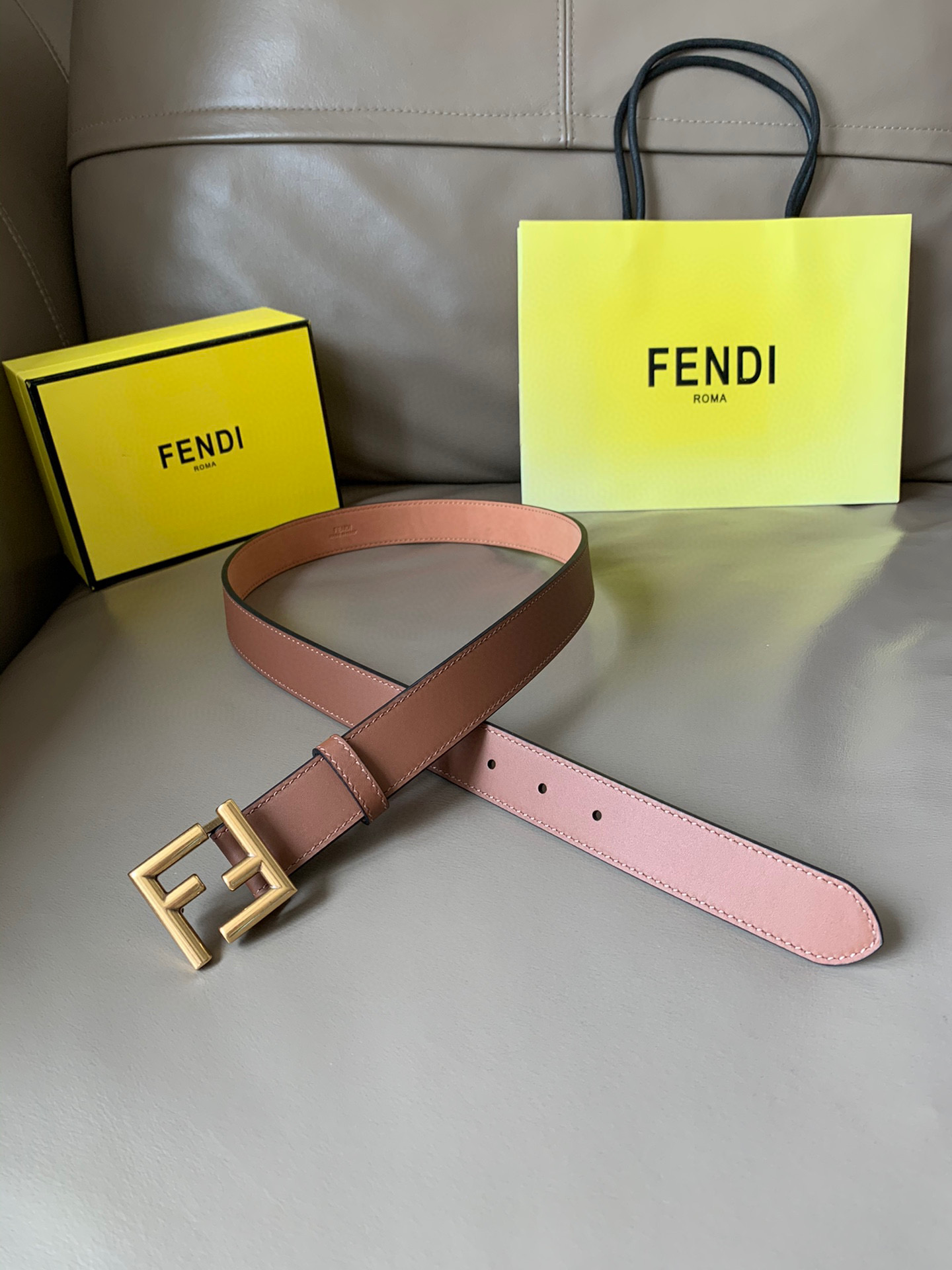 발펜디 FENDI 벨트 30mm