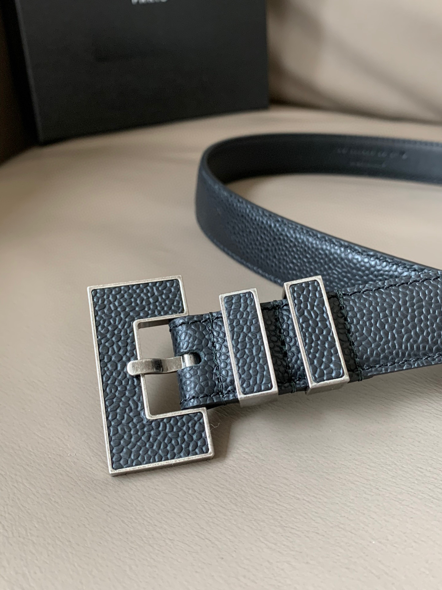 생로랑 Saint Laurent 벨트 25mm