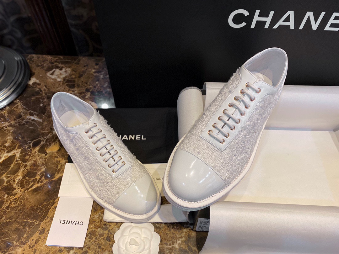 샤넬 CHANEL 스니커즈