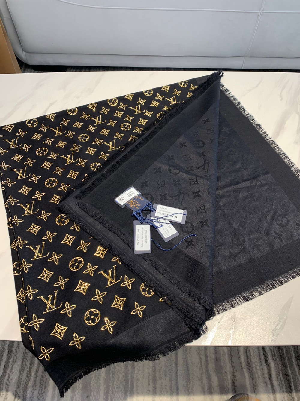 루이비통 Louis Vuitton M70670 스카프 120*120cm